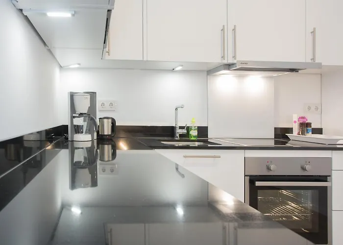 Luxury In Der Alten Schule